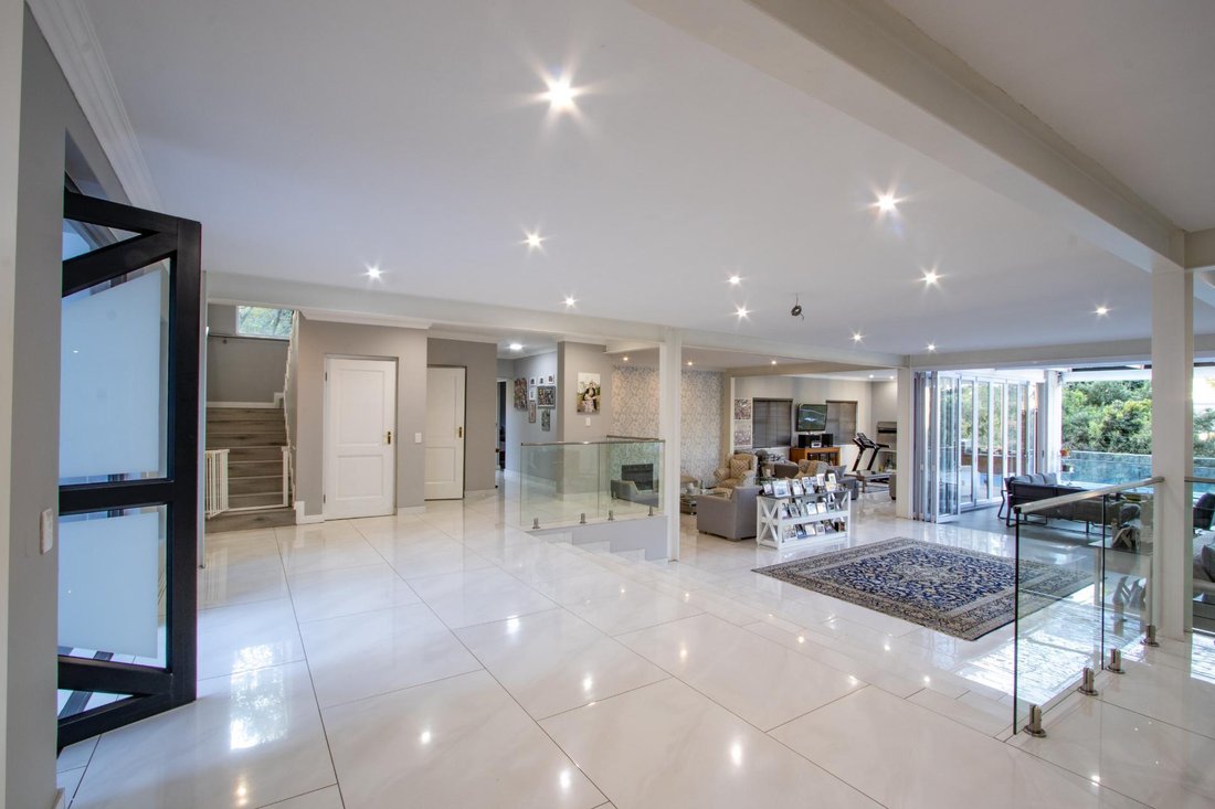 Haus in Halfway House Estate, Gauteng, Südafrika 3 - 19109921