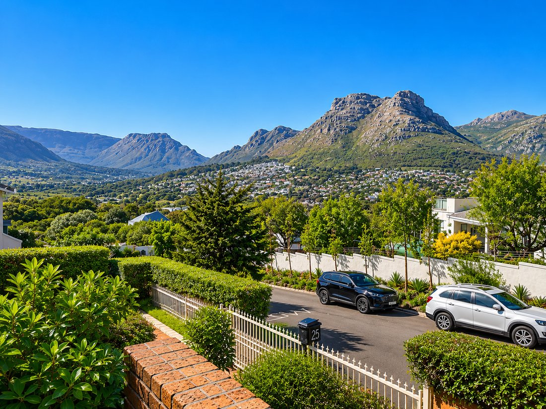 Casa a Hout Bay, South Peninsula, Città del Capo 1 - 19110179