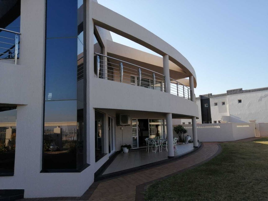 House in Port Shepstone, KwaZulu-Natal, South Africa 4 - 19109695