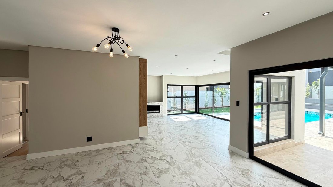 Casa en Sunderland Ridge AH, Gauteng, Sudáfrica 3 - 19110156