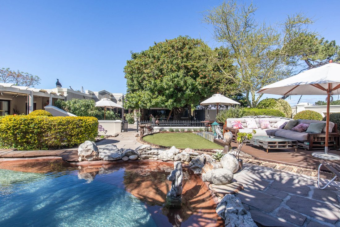 House in City Centre, City Bowl, Cape Town 1 - 19109822