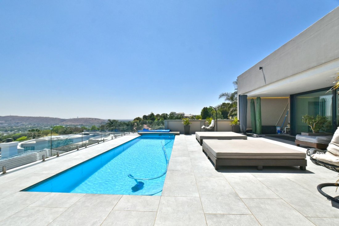 Haus in Bedfordview, Gauteng, Südafrika 2 - 19109758