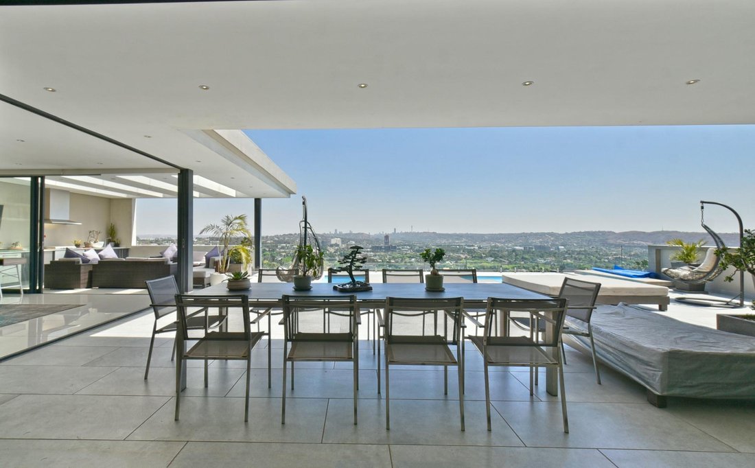 Haus in Bedfordview, Gauteng, Südafrika 1 - 19109758