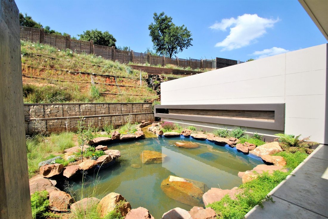 House in Johannesburg, Gauteng, South Africa 5 - 19109864