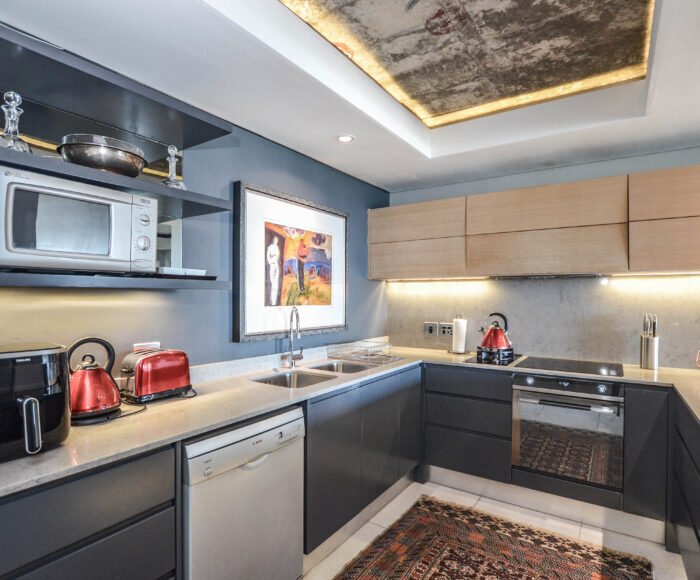 Apartment in City Centre, City Bowl, Cape Town 3 - 19109667