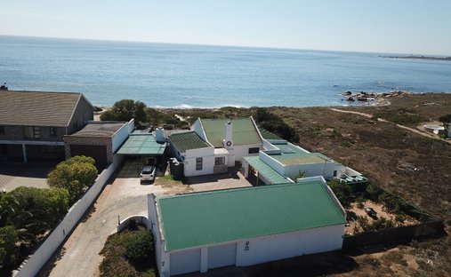 Haus in Sandy Point, Westkap, Südafrika 1