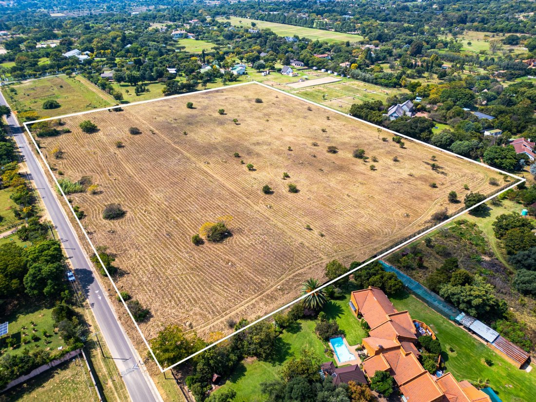 Land in Rietfontein 2-Ir, Gauteng, South Africa 1 - 19109689
