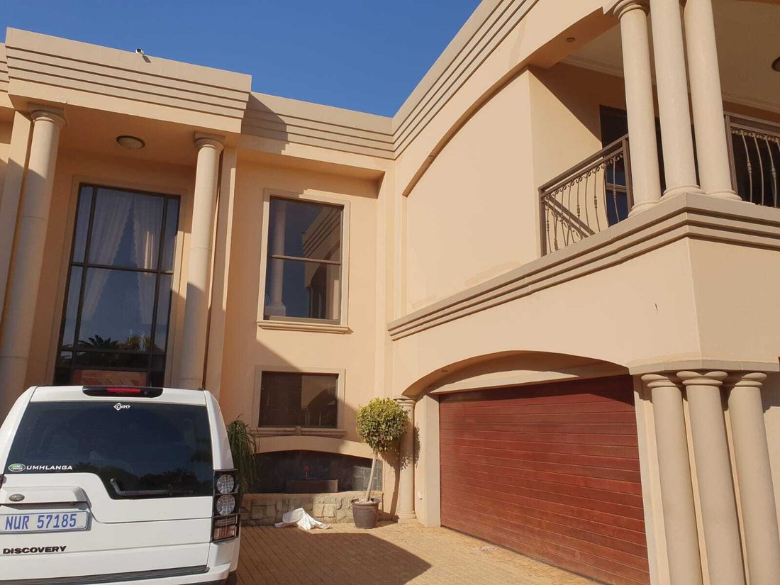 House in Umhlanga Ridge, KwaZulu-Natal, South Africa 4 - 19109967