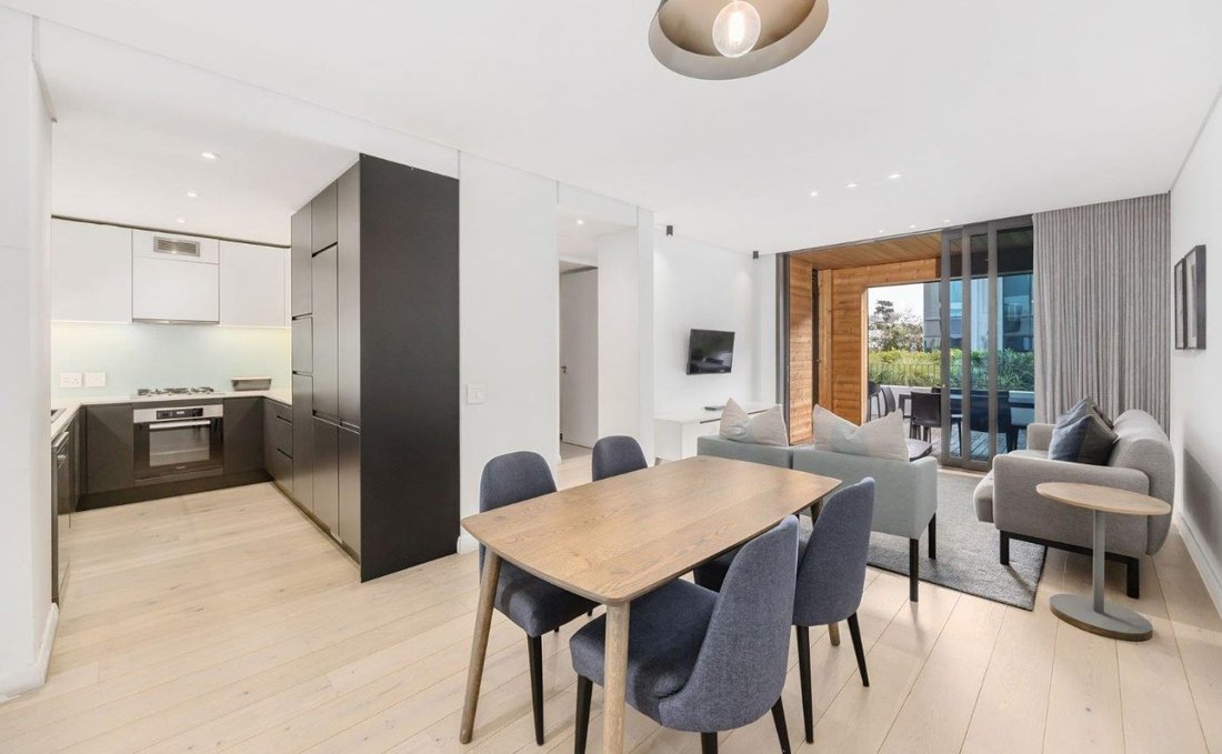 Apartment in City Centre, City Bowl, Cape Town 2 - 19110226