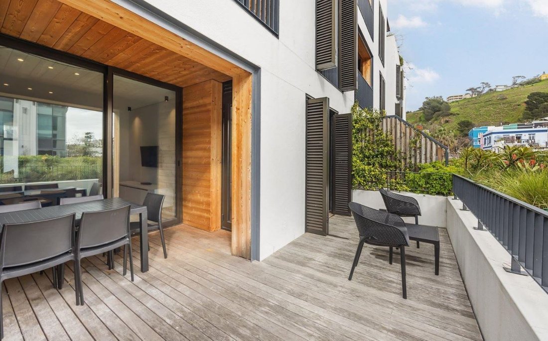Apartment in City Centre, City Bowl, Cape Town 1 - 19110226