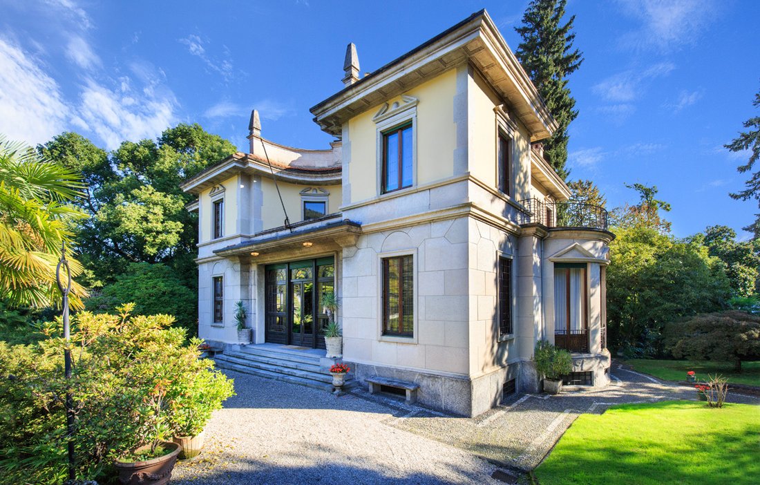 Villa a Stresa, Piemonte, Italia 2 - 19110022