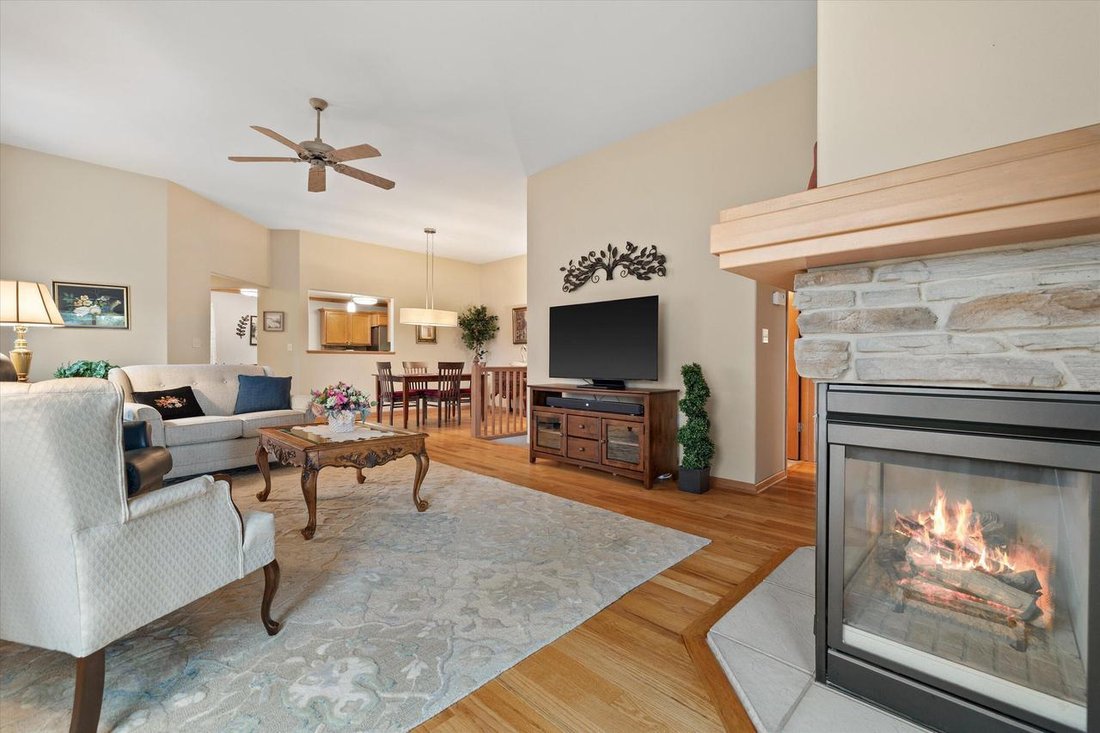 Condominio a Okauchee Lake, Wisconsin, Stati Uniti 5 - 19113317