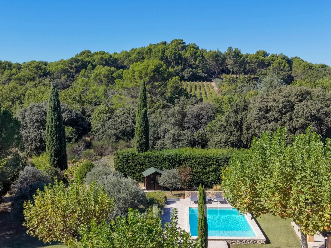 House in Vaugines, Provence-Alpes-Côte d'Azur, France 3 - 19087584