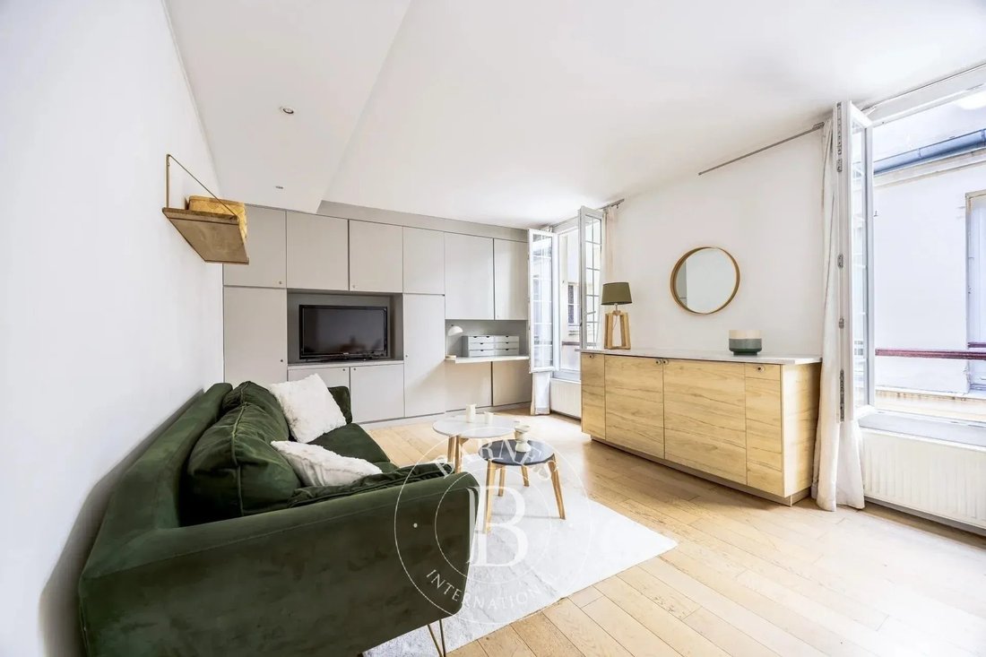 Apartment in République - Saint Ambroise, Paris, Ile-de-France 2 - 19104632