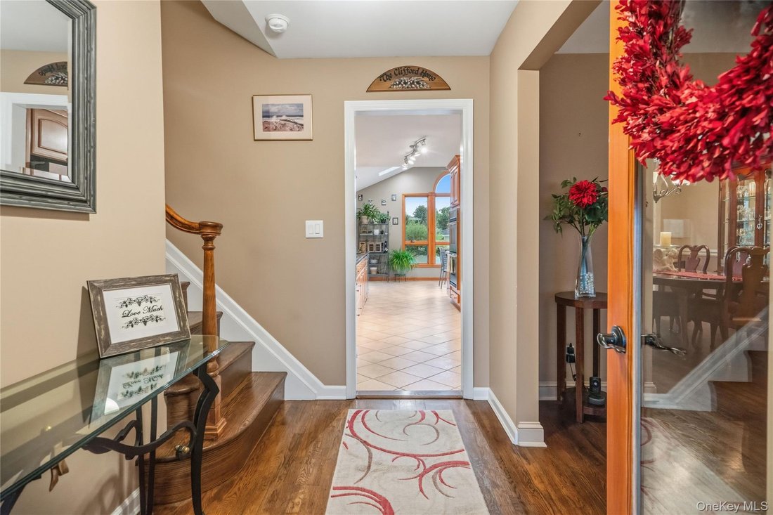 House in Massapequa Park, New York, United States 4 - 19115537
