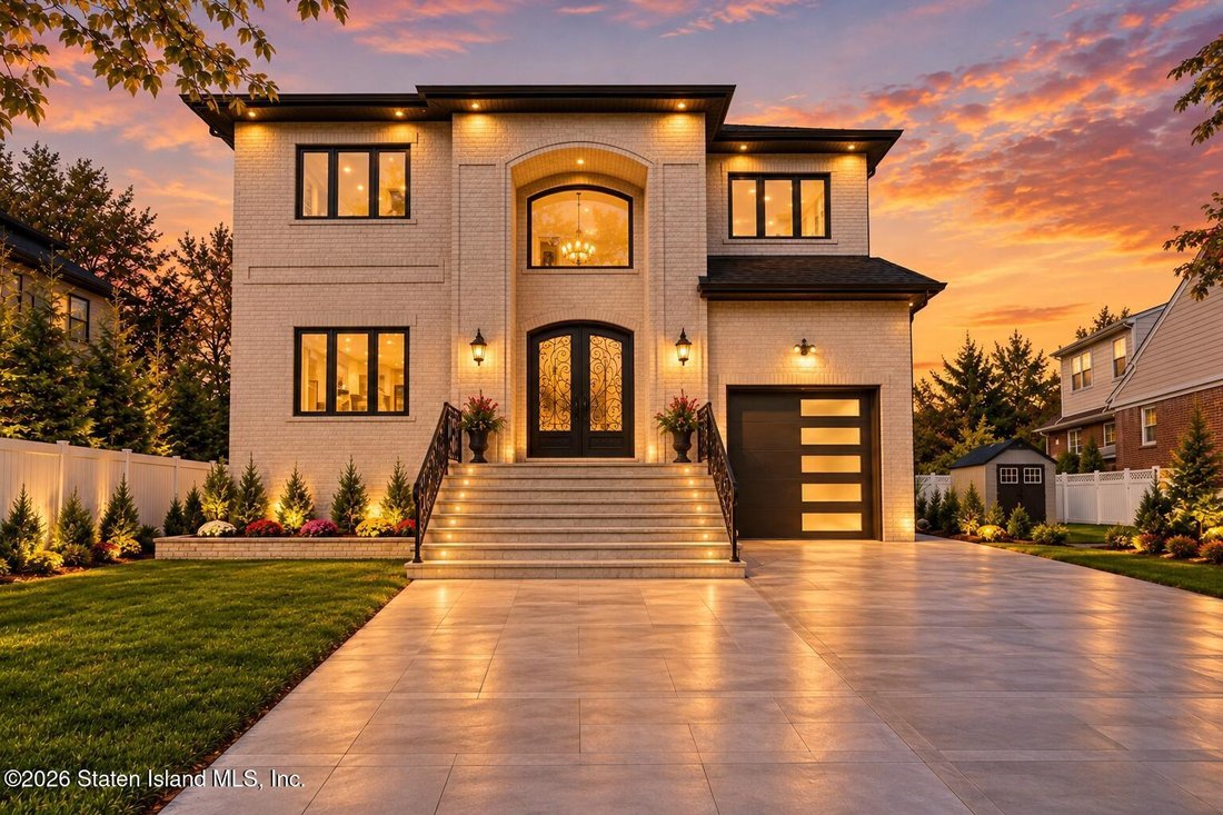 House in New York, New York, United States 1 - 19113206
