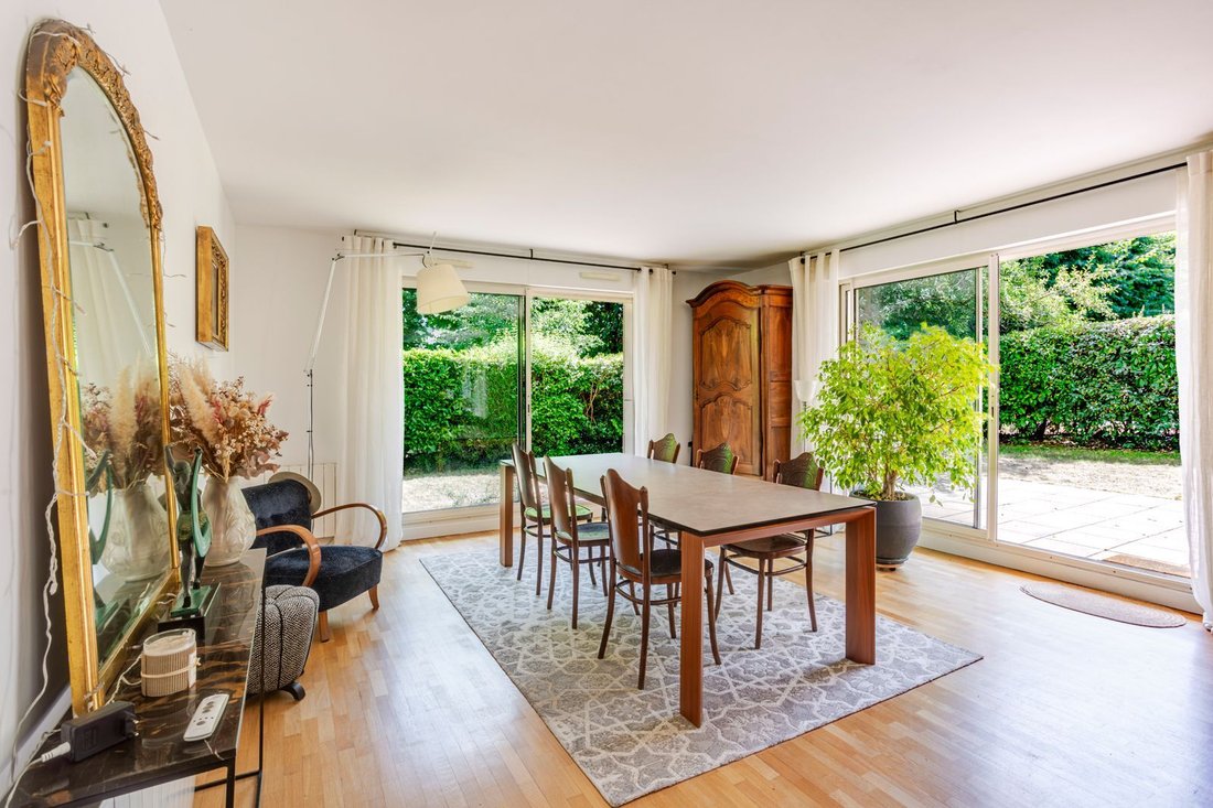 Apartment in Le Centre, Meudon, France 3 - 19018587