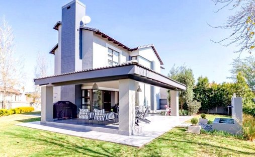 Maison en Six Fountains Residential Estate, Gauteng, Afrique du Sud 1