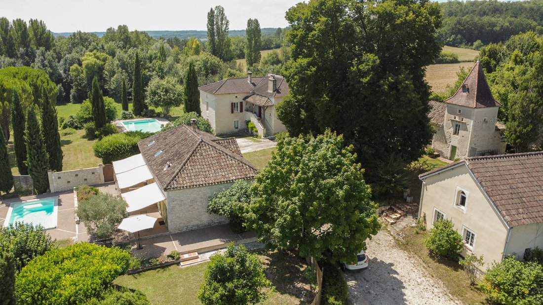 Finca en Montcuq-en-Quercy-Blanc, Occitania, Francia 1 - 16480315