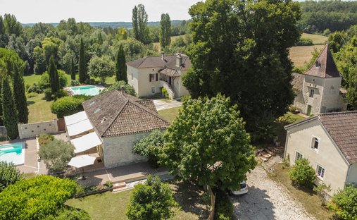 Finca en Montcuq-en-Quercy-Blanc, Occitania, Francia 1