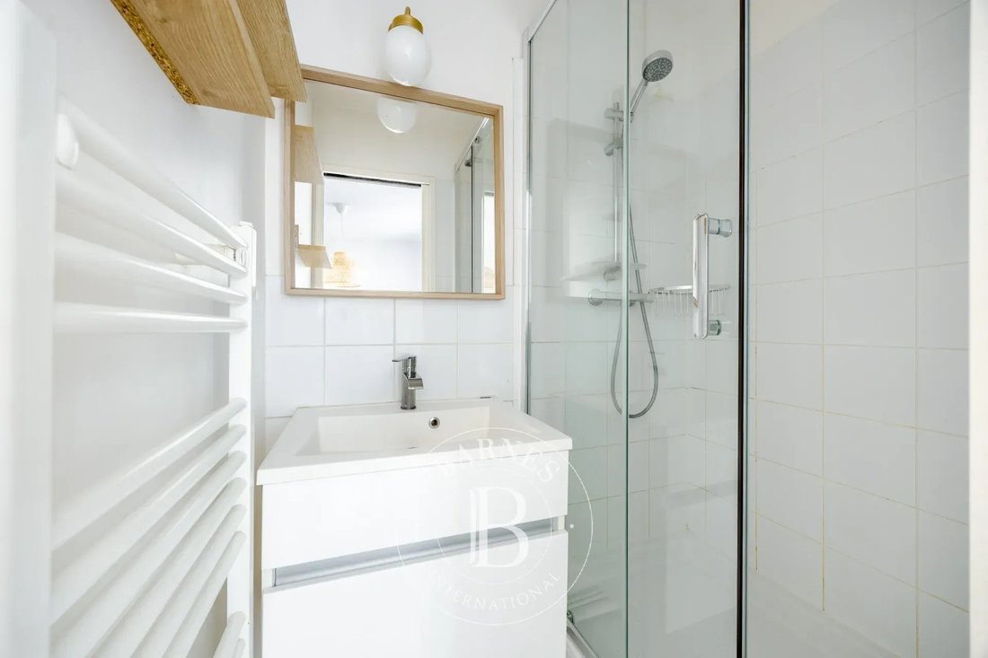Apartment in République - Saint Ambroise, Paris, Ile-de-France 5 - 19104632