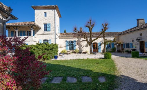 Casa en Montcuq-en-Quercy-Blanc, Occitania, Francia 1