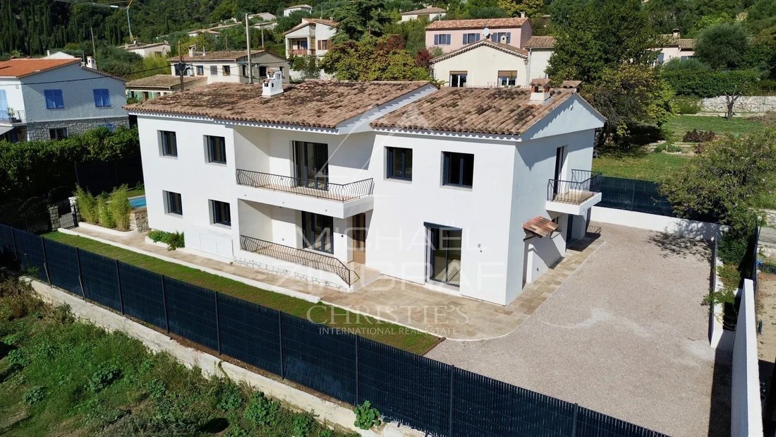 Villa à Tourrettes-sur-Loup, Provence-Alpes-Côte d'Azur, France 2 - 19111729