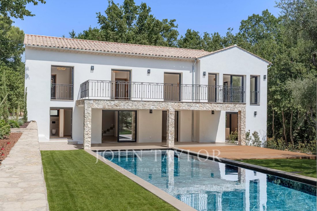 Maison à Châteauneuf-Grasse, Provence-Alpes-Côte d'Azur, France 3 - 19115648