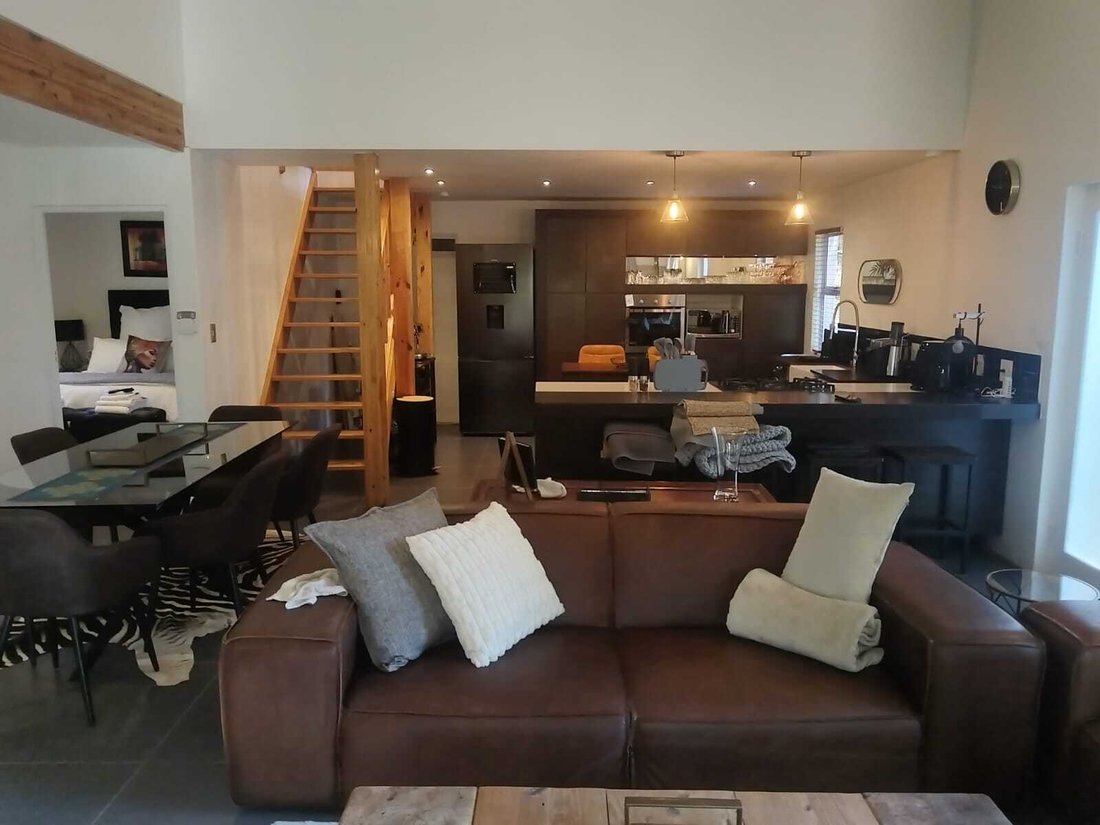 Country House in Hout Bay, South Peninsula, Cape Town 4 - 19116783