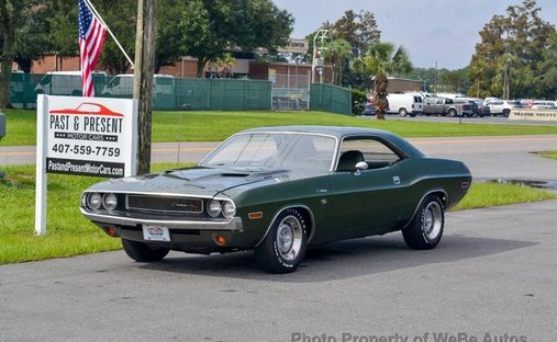 Dodge Challenger in Calverton, NY, United States 1