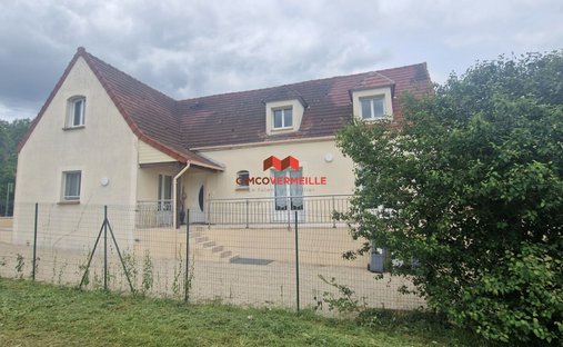 Casa en Église, Bessancourt, Francia 1