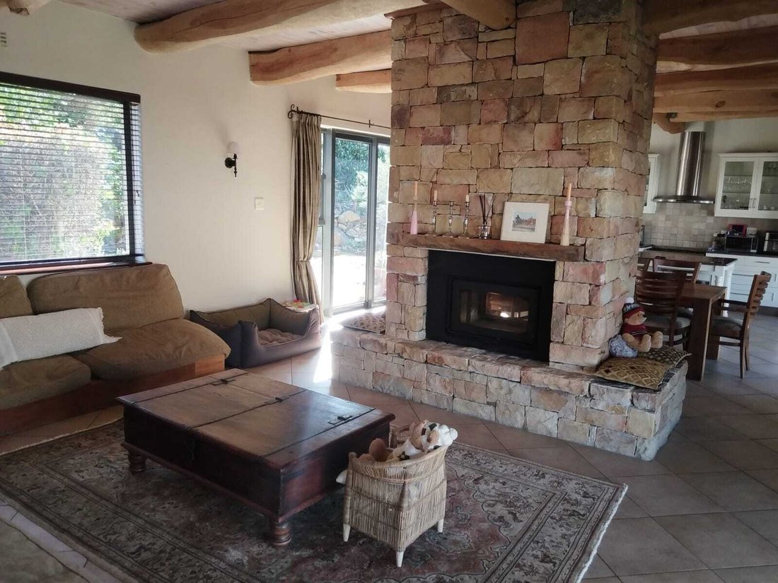 House in Kenrock Country Estate, South Peninsula, Cape Town 5 - 19116725