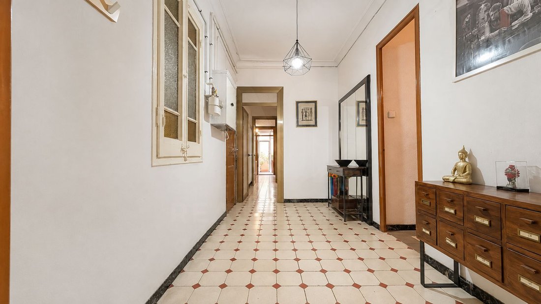 Apartamento en Eixample, Barcelona, España 1 - 19116197
