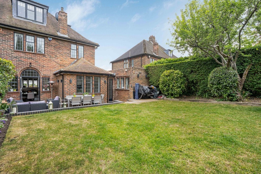Haus in Hampstead Garden Suburb, London Borough of Barnet, England 4 - 19113776