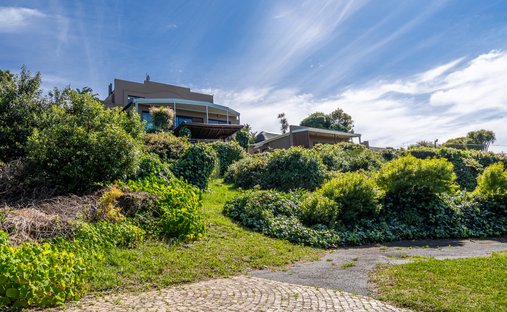 Apartment in Constantia, Southern Suburbs, Cape Town 1