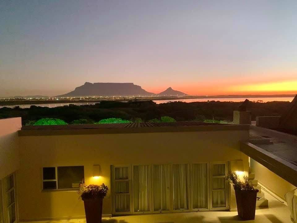 House in Flamingo Vlei, Blaauwberg, Cape Town 1 - 19116324