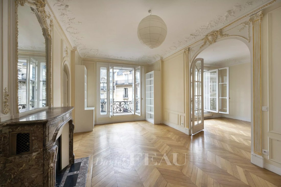 Apartment in Sorbonne, Paris 5e Arrondissement, Paris 3 - 19111177
