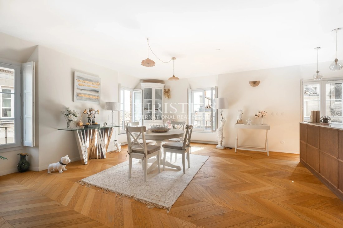 Apartamento en Hôtel de Ville-Quinconce-Saint Seurin-Fondaudège, Burdeos, Francia 4 - 19107855