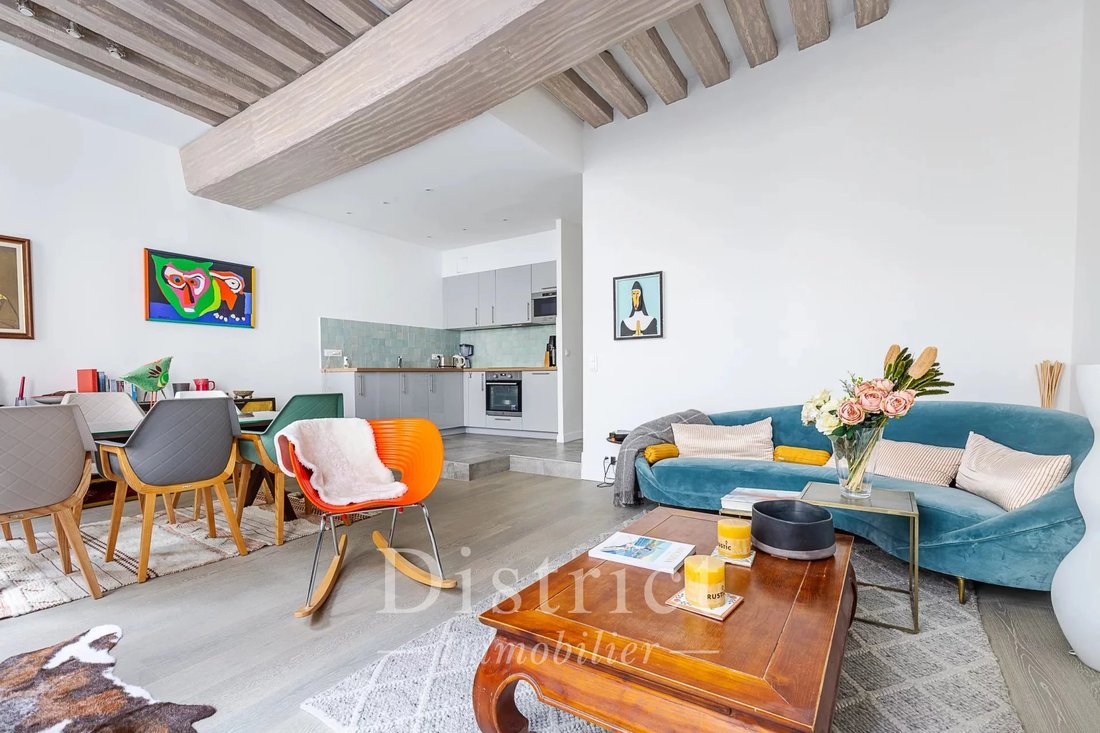 Apartment in Île Saint Louis, Paris 4e Arrondissement, Paris 4 - 19111658