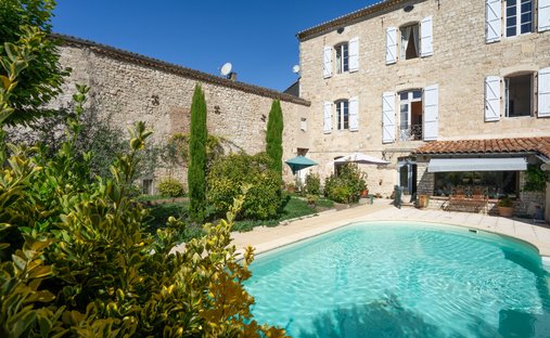 Casa en Montcuq-en-Quercy-Blanc, Occitania, Francia 1