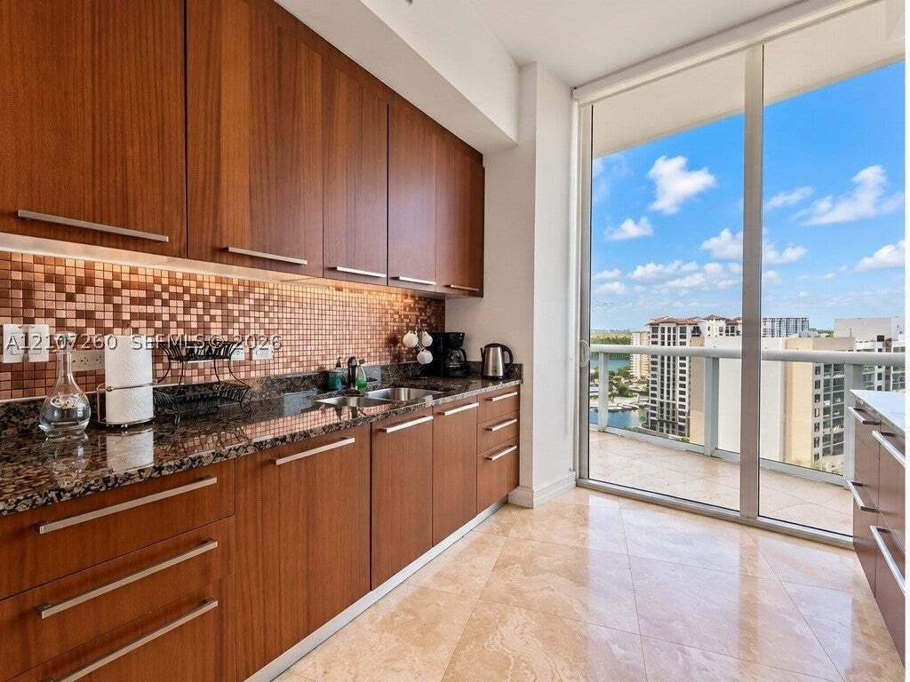 Condo in Golden Beach, Florida, United States 3 - 19114121
