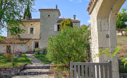 Tenuta a Montaigu-de-Quercy, Occitania, Francia 1