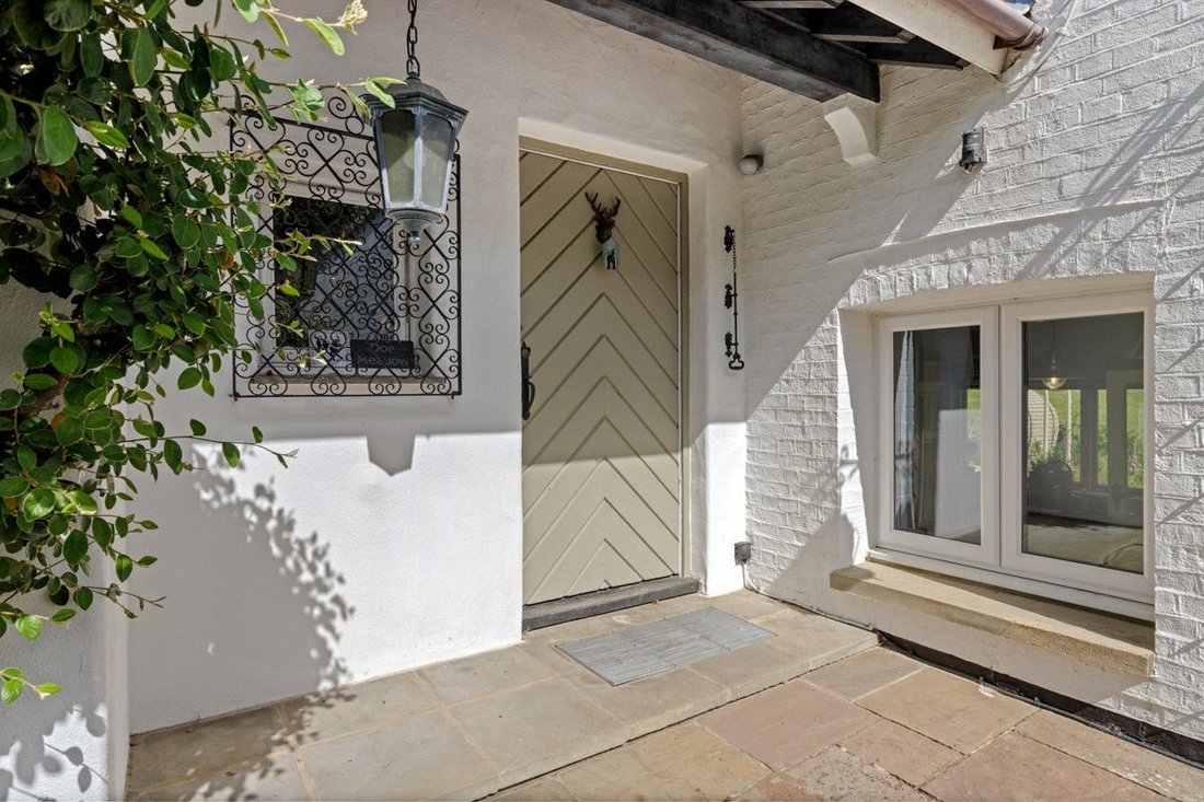 Casa en Haslemere, Inglaterra 2 - 19111854