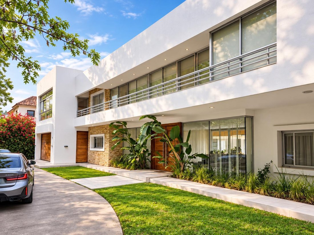 House in Rosario, Santa Fe Province, Argentina 2 - 19112686