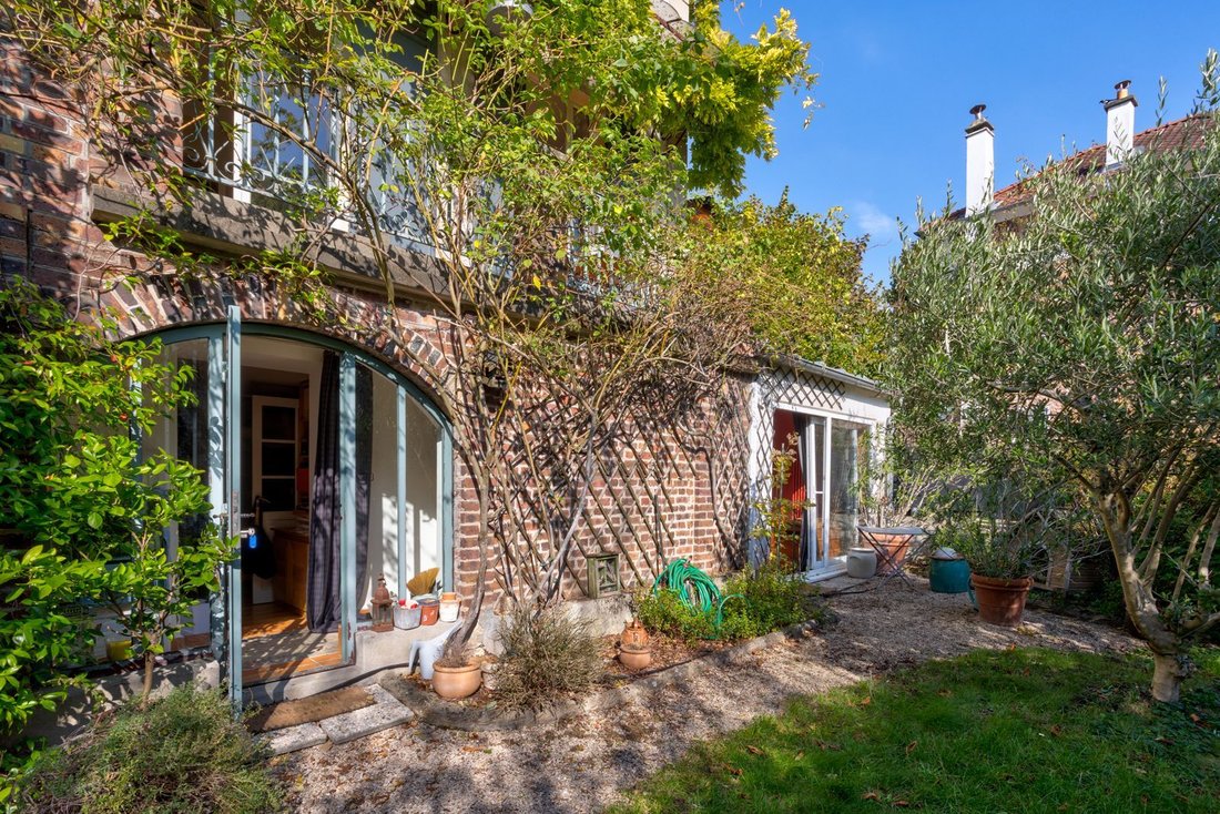 Maison à Beau Site-Pommerets-Binelles, Sèvres, France 2 - 18041073