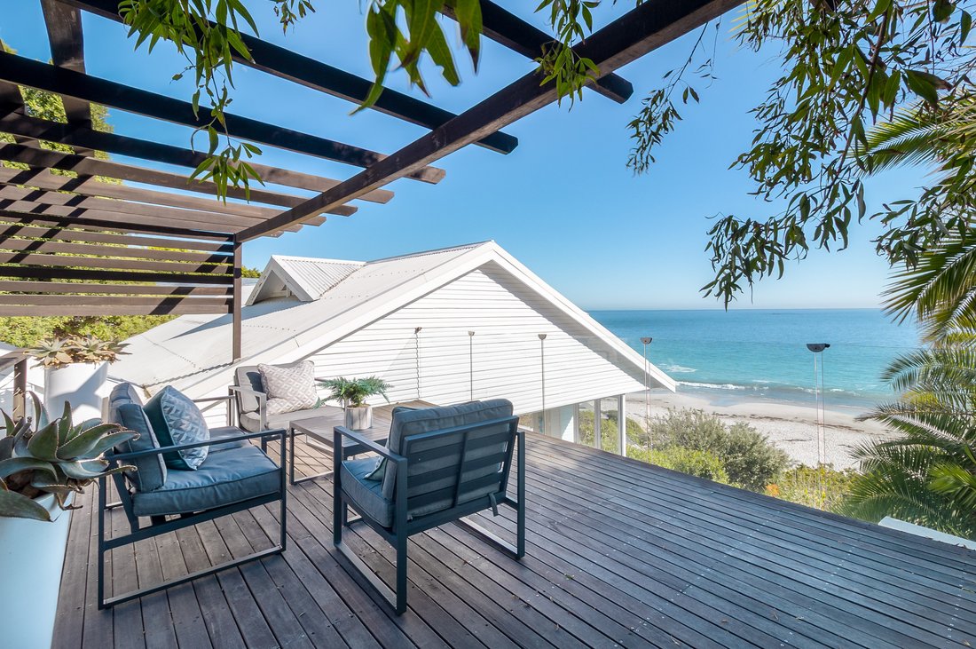 House in Clifton, Atlantic Seaboard, Cape Town 1 - 19116511