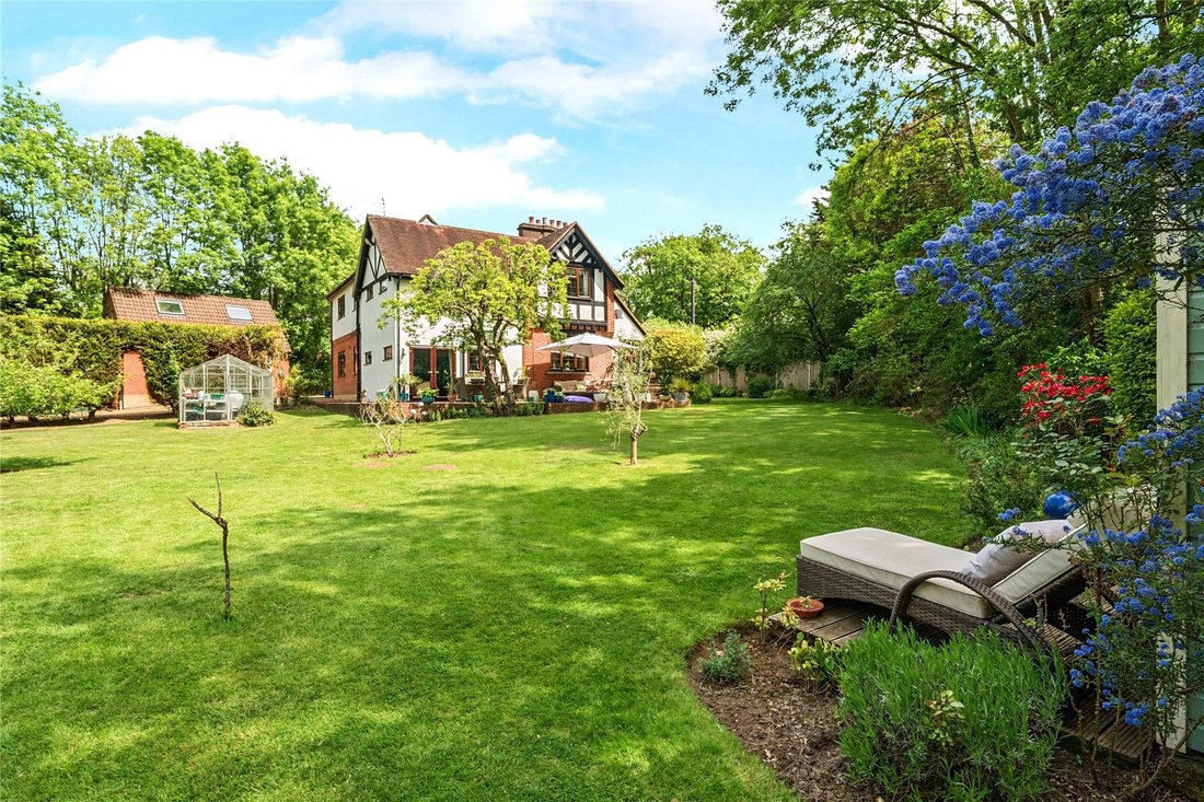 Haus in Send, England 1 - 19112502