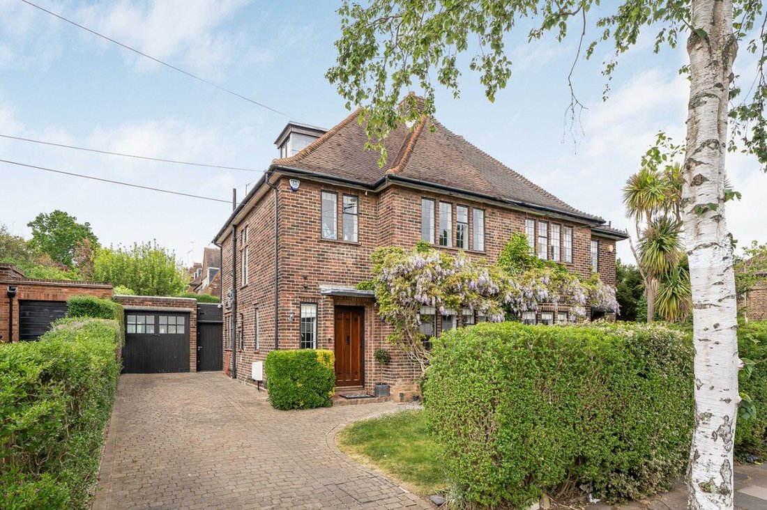 Haus in Hampstead Garden Suburb, London Borough of Barnet, England 1 - 19113776