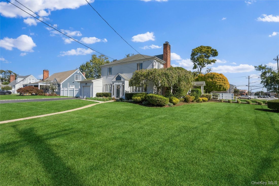 House in Massapequa, New York, United States 4 - 19115563