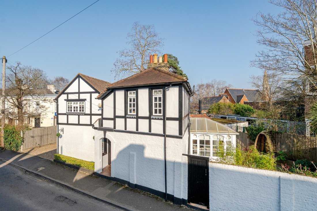 Casa en Walton-on-Thames, Elmbridge, Inglaterra 1 - 19112671